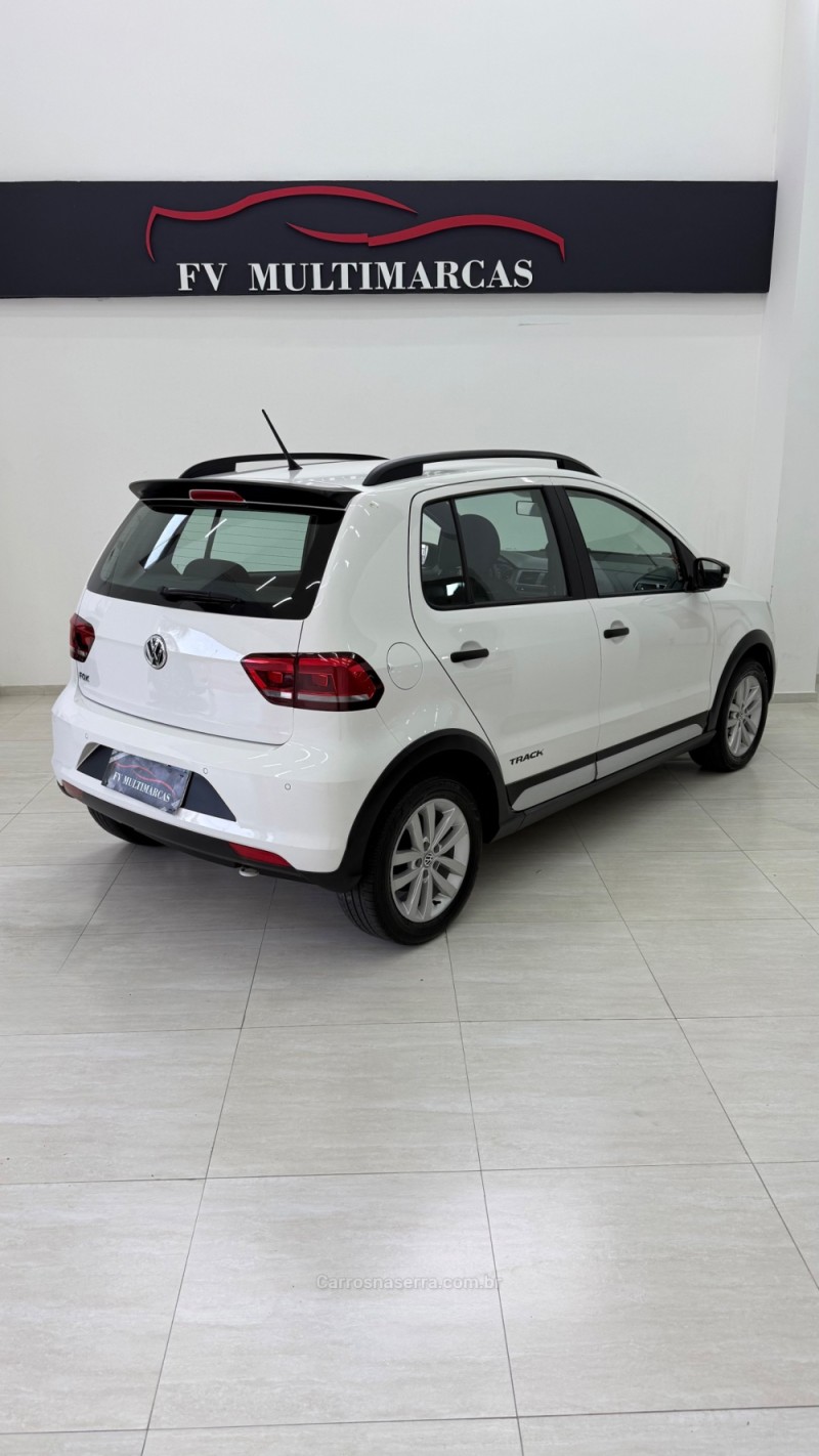 FOX 1.0 MPI TRACK 12V FLEX 4P MANUAL - 2017 - BENTO GONçALVES