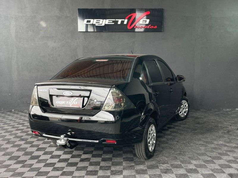 FIESTA 1.6 MPI SEDAN 8V FLEX 4P MANUAL - 2013 - CAXIAS DO SUL