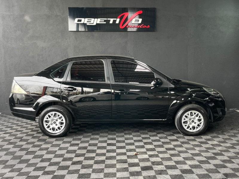 FIESTA 1.6 MPI SEDAN 8V FLEX 4P MANUAL - 2013 - CAXIAS DO SUL