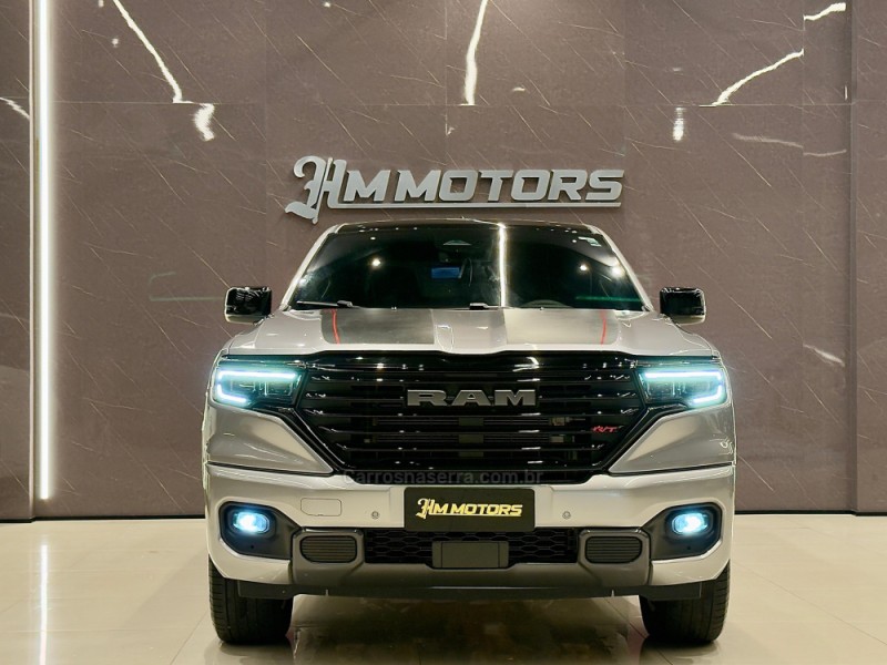 RAMPAGE 2.0 HURRICANE R/T 4 4X4 TURBO GASOLINA 4P AUTOMÁTICO - 2024 - CAXIAS DO SUL