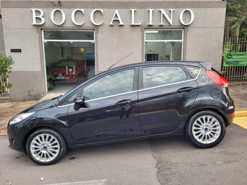 fiesta 1.6 titanium plus hatch 16v flex 4p automatico 2015 flores da cunha
