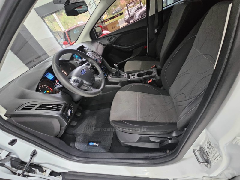 FOCUS 1.6 S 16V FLEX 4P MANUAL - 2014 - CAXIAS DO SUL