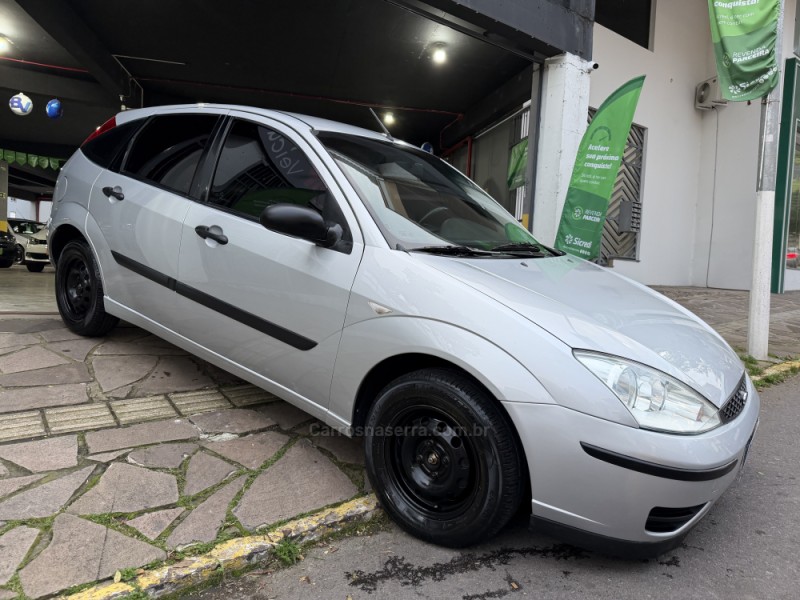 FOCUS 1.6 8V FLEX 4P MANUAL - 2009 - BENTO GONçALVES