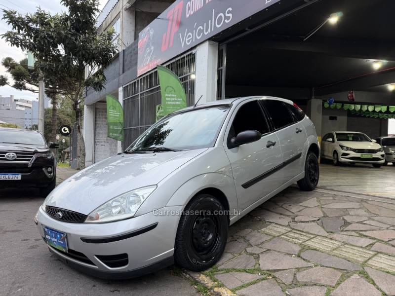 FOCUS 1.6 8V FLEX 4P MANUAL - 2009 - BENTO GONçALVES