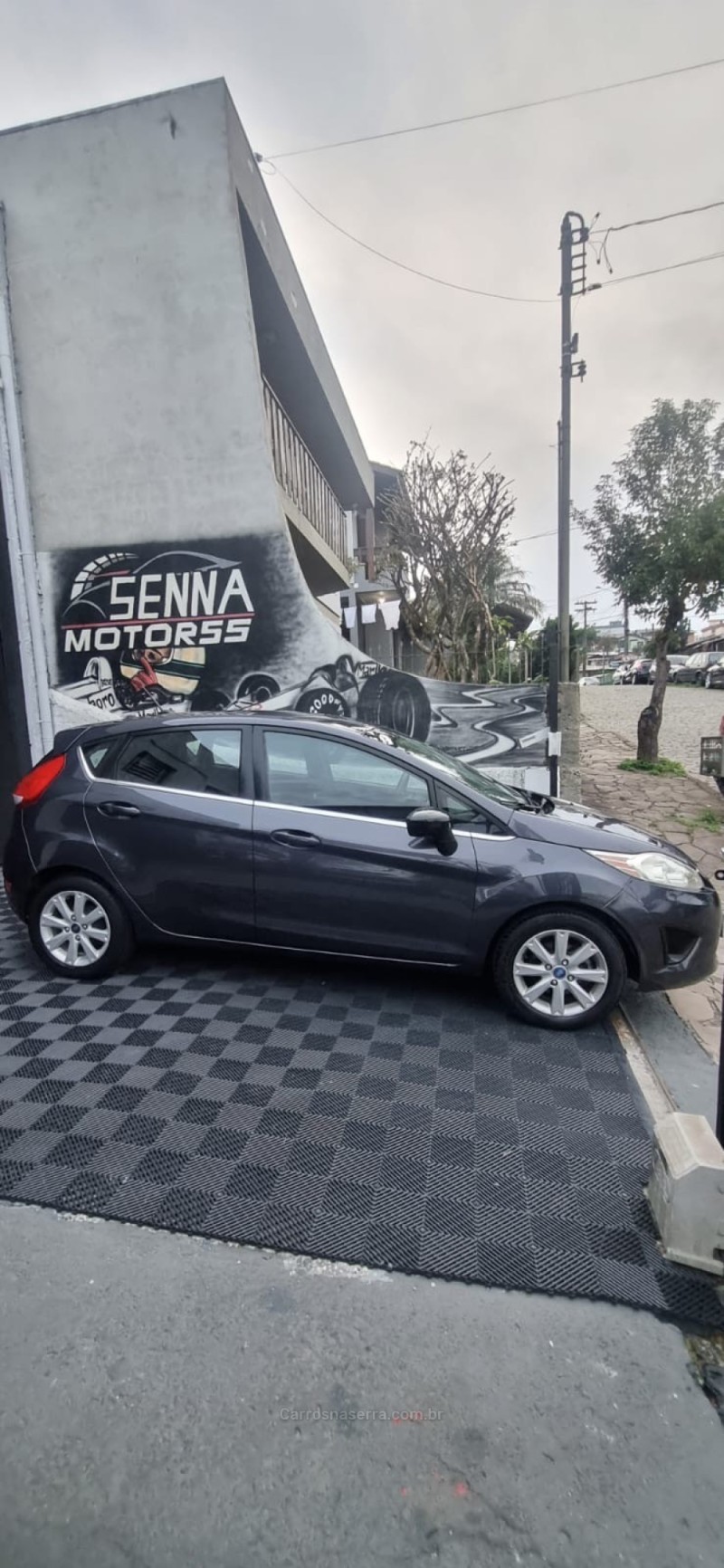 FIESTA 1.6 SE HATCH 16V FLEX 4P MANUAL - 2013 - CAXIAS DO SUL