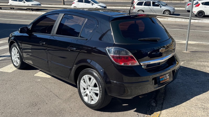 VECTRA 2.0 MPFI GT HATCH 8V FLEX 4P MANUAL - 2010 - CAXIAS DO SUL