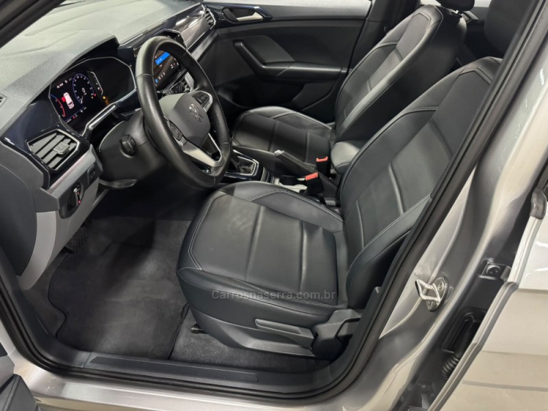 T-CROSS 1.0 COMFORTLINE TSI FLEX 4P AUTOMÁTICO - 2024 - CAXIAS DO SUL