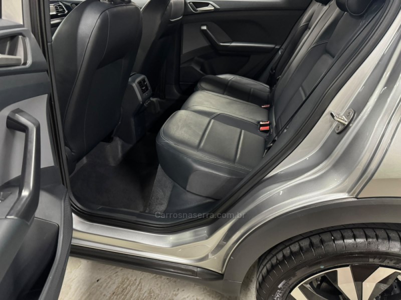 T-CROSS 1.0 COMFORTLINE TSI FLEX 4P AUTOMÁTICO - 2024 - CAXIAS DO SUL