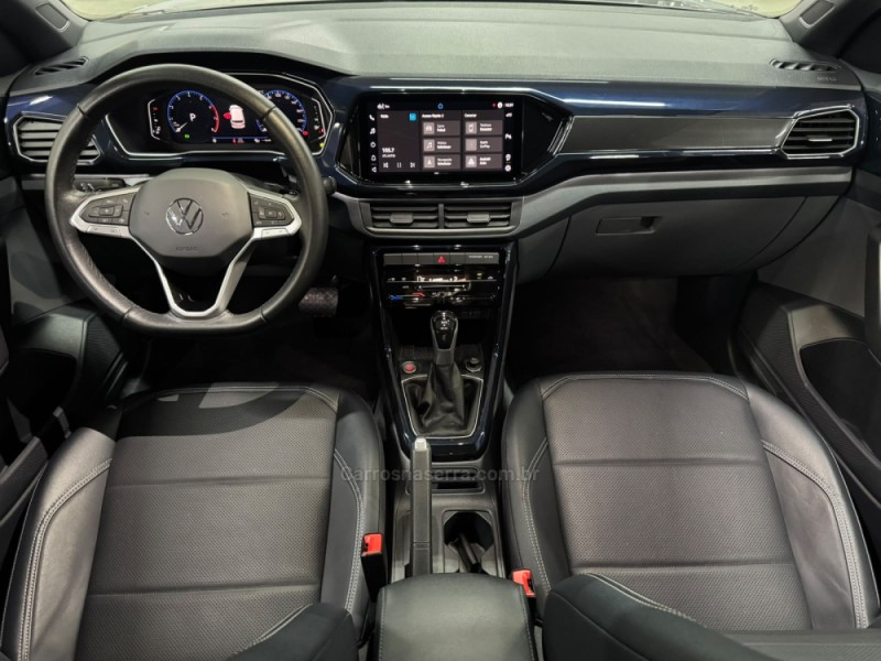 T-CROSS 1.0 COMFORTLINE TSI FLEX 4P AUTOMÁTICO - 2024 - CAXIAS DO SUL