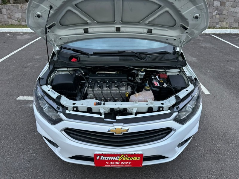ONIX 1.4 MPFI LT 8V FLEX 4P MANUAL - 2017 - CAXIAS DO SUL