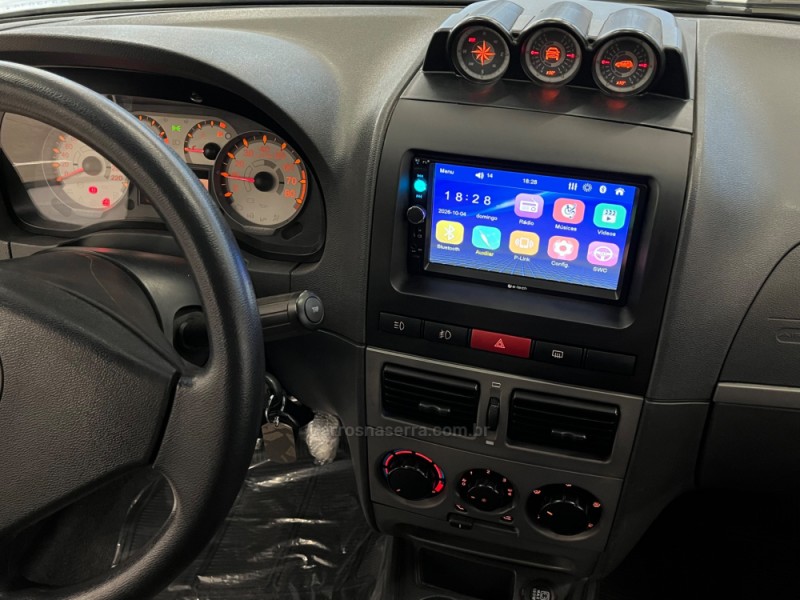 PALIO 1.8 MPI ADVENTURE LOCKER WEEKEND 8V FLEX 4P MANUAL - 2010 - VACARIA