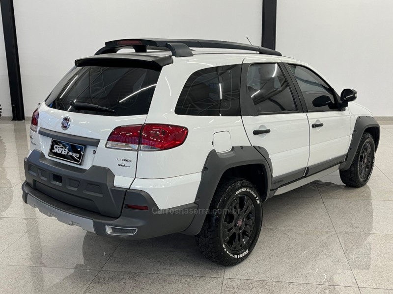 PALIO 1.8 MPI ADVENTURE LOCKER WEEKEND 8V FLEX 4P MANUAL - 2010 - VACARIA