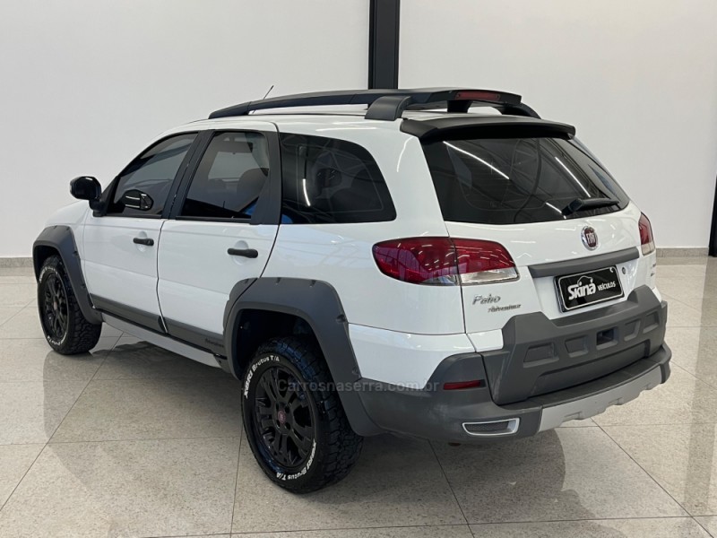 PALIO 1.8 MPI ADVENTURE LOCKER WEEKEND 8V FLEX 4P MANUAL - 2010 - VACARIA