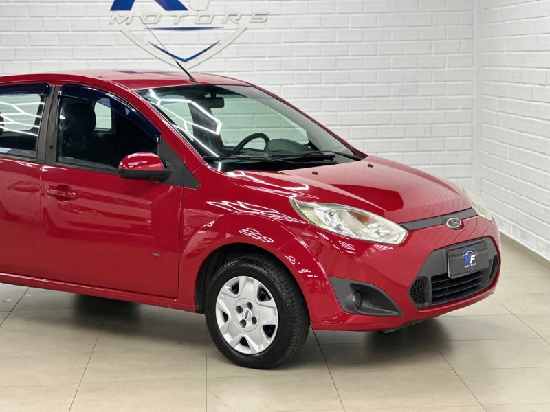 FIESTA 1.6 ROCAM SE PLUS 8V FLEX 4P MANUAL - 2014 - NOVO HAMBURGO