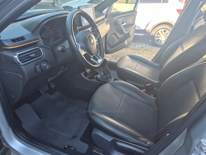 DUSTER OROCH 1.3 TCE OUTSIDER 4P FLEX AUTOMÁTICA - 2023 - CAXIAS DO SUL