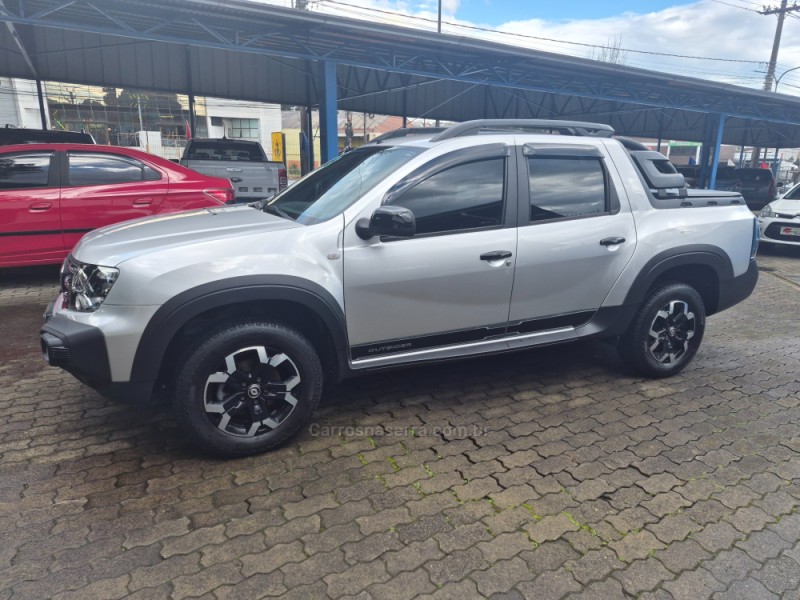 duster oroch 1.3 tce outsider 4p flex automatica 2023 caxias do sul