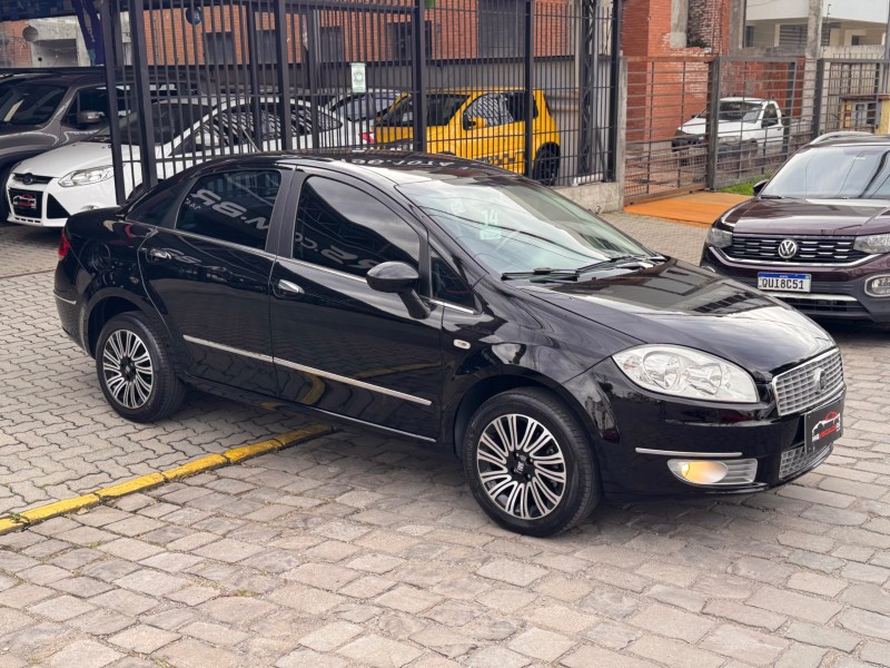 LINEA 1.8 ESSENCE 16V FLEX 4P MANUAL - 2014 - CAXIAS DO SUL