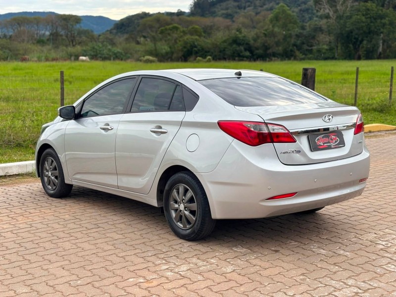 HB20S 1.0 COMFORT 12V FLEX 4P MANUAL - 2015 - CANDELáRIA