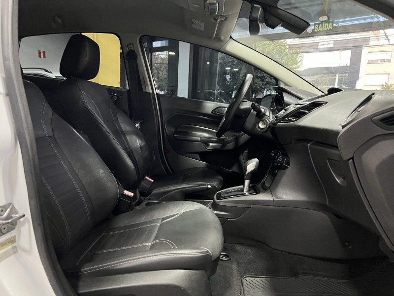 FIESTA 1.6 TITANIUM HATCH 16V FLEX 4P AUTOMÁTICO - 2015 - CAXIAS DO SUL