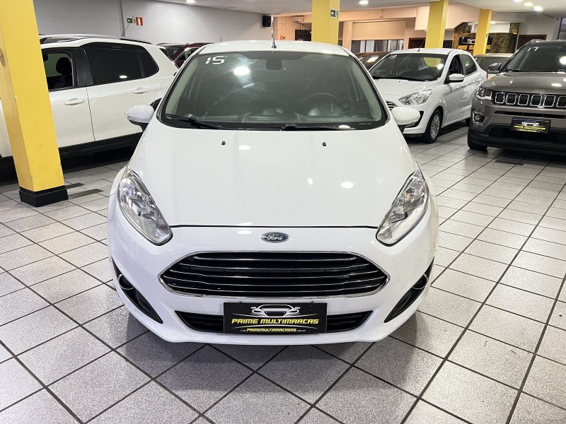 FIESTA 1.6 TITANIUM HATCH 16V FLEX 4P AUTOMÁTICO - 2015 - CAXIAS DO SUL