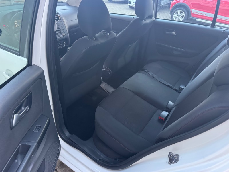 FOX 1.6 MI PRIME 8V FLEX 4P MANUAL - 2011 - CAXIAS DO SUL
