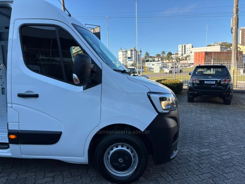 MASTER 2.3 EXTRA FURGÃO L3H2 16V TURBO INTERCOOLER DIESEL 4P MANUAL - 2023 - FARROUPILHA