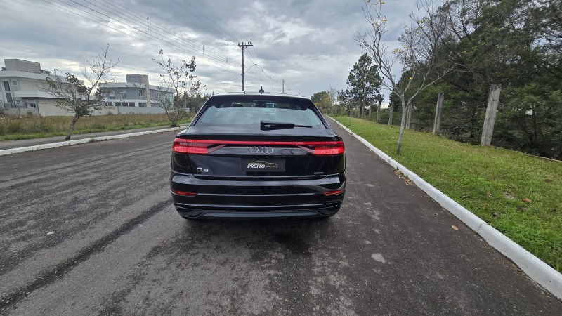 Q8 3.0 TFSI PERFORMANCE QUATTRO V6 24V GASOLINA 4P S-TRONIC - 2020 - BENTO GONçALVES