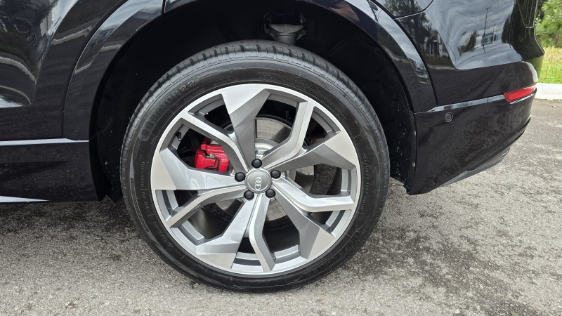 Q8 3.0 TFSI PERFORMANCE QUATTRO V6 24V GASOLINA 4P S-TRONIC - 2020 - BENTO GONçALVES