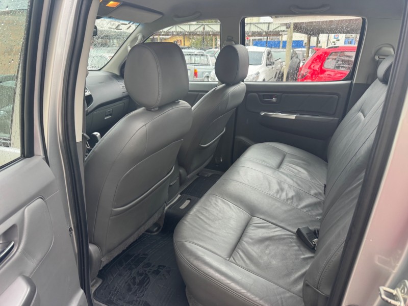 HILUX 2.7 SRV 4X4 CD 16V FLEX 4P AUTOMÁTICO - 2015 - CAXIAS DO SUL