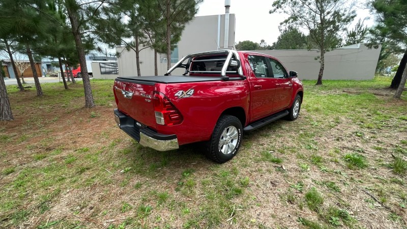 HILUX 3.0 SRV 4X4 CD 16V TURBO INTERCOOLER DIESEL 4P AUTOMÁTICO - 2017 - BENTO GONçALVES