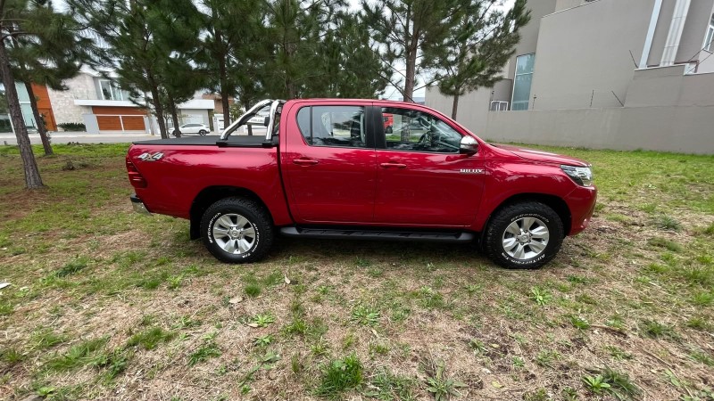 HILUX 3.0 SRV 4X4 CD 16V TURBO INTERCOOLER DIESEL 4P AUTOMÁTICO - 2017 - BENTO GONçALVES
