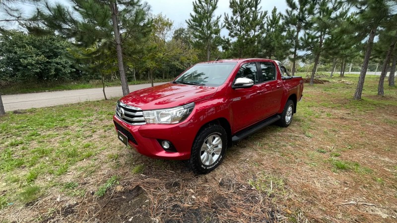 hilux 3.0 srv 4x4 cd 16v turbo intercooler diesel 4p automatico 2017 bento goncalves