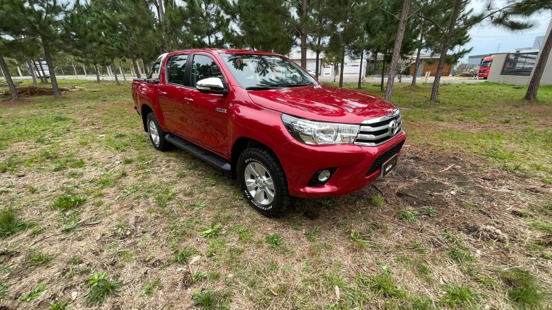 HILUX 3.0 SRV 4X4 CD 16V TURBO INTERCOOLER DIESEL 4P AUTOMÁTICO - 2017 - BENTO GONçALVES