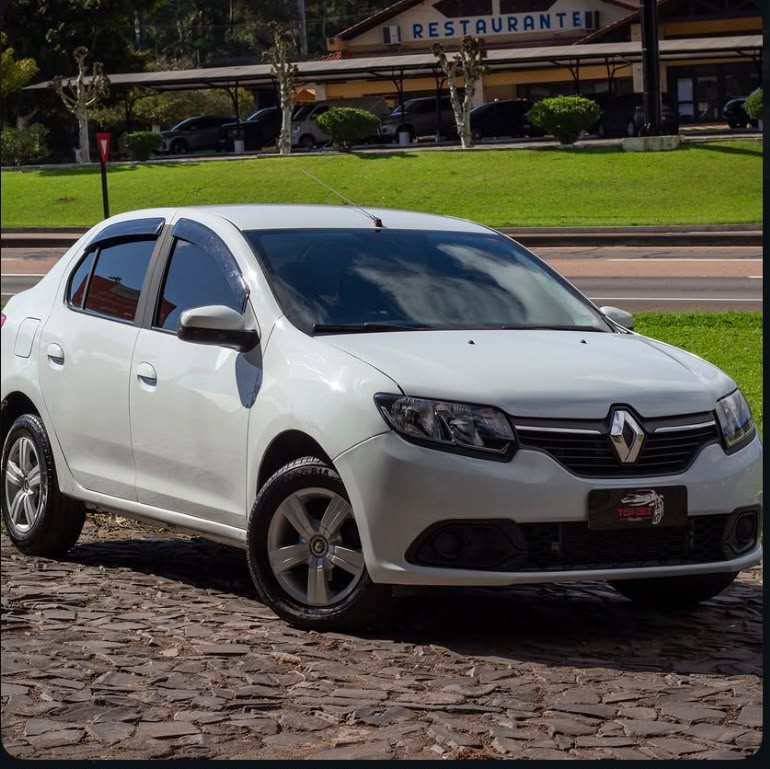 LOGAN 1.6 EXPRESSION 8V FLEX 4P MANUAL - 2017 - SãO SEBASTIãO DO CAí