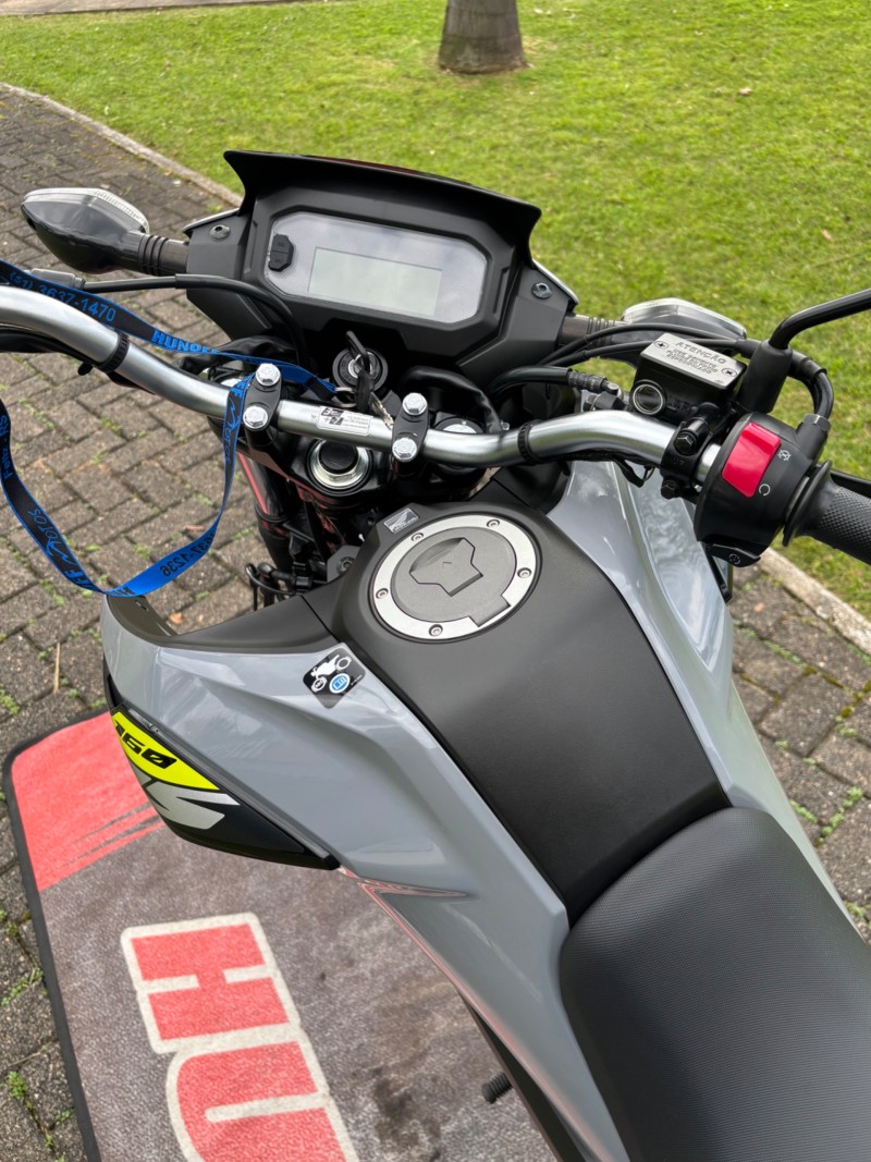 NXR 160 BROS ESDD - 2025 - FELIZ