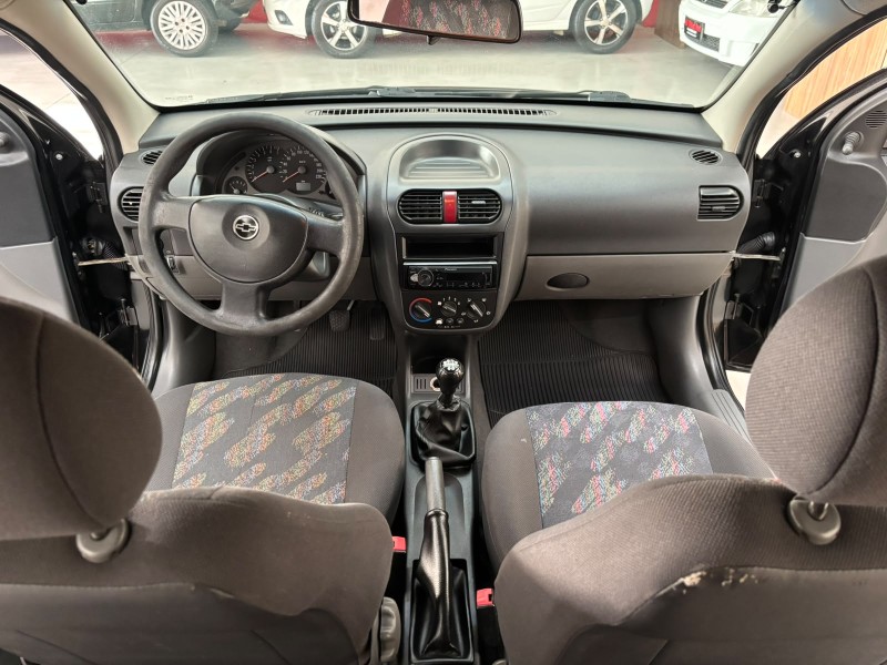 CORSA 1.0 MPFI MAXX 8V FLEX 4P MANUAL - 2005 - CAXIAS DO SUL