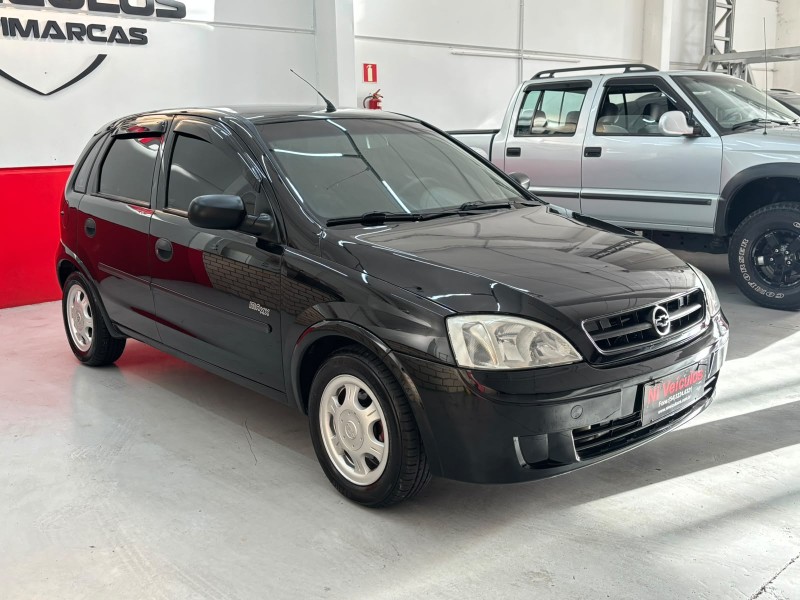 CORSA 1.0 MPFI MAXX 8V FLEX 4P MANUAL - 2005 - CAXIAS DO SUL