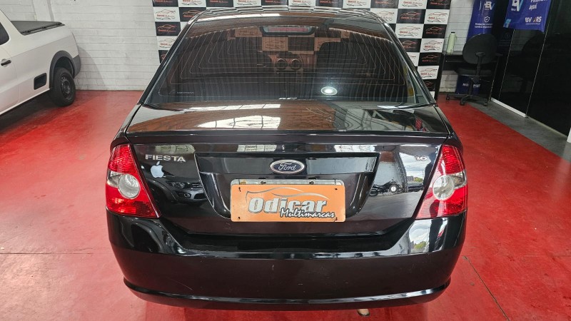 FIESTA 1.6 MPI SEDAN 8V FLEX 4P MANUAL - 2010 - CAXIAS DO SUL