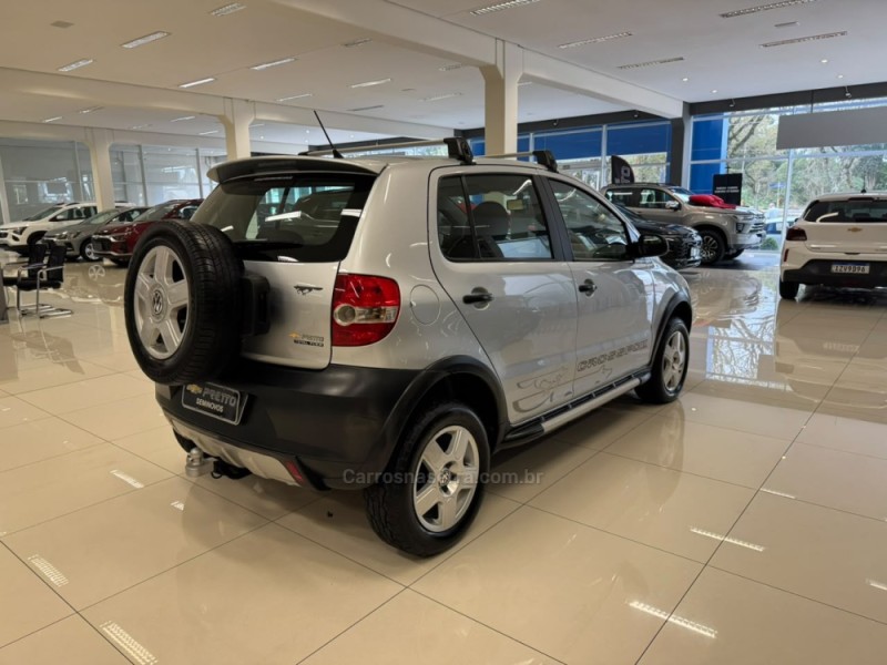 CROSSFOX 1.6 MI FLEX 8V 4P MANUAL - 2008 - VERANóPOLIS