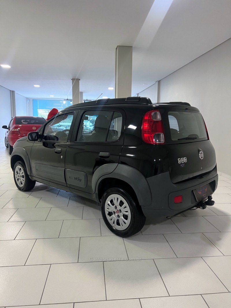 UNO 1.0 EVO WAY FIRE 8V FLEX 4P MANUAL - 2012 - GARIBALDI