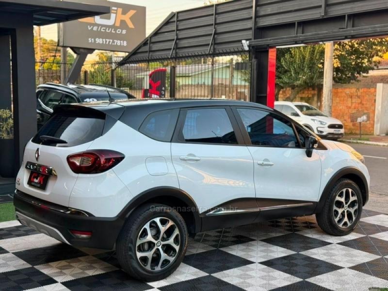 CAPTUR 1.6 16V FLEX INTENSE AUTOMÁTICO - 2020 - CANOAS