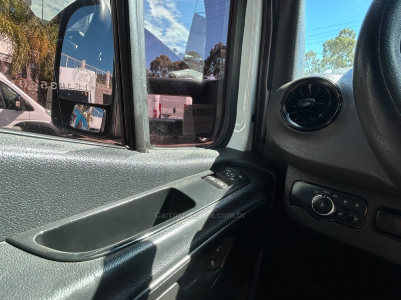 SPRINTER 2.2 CHASSI 416 LONGO TURBO DIESEL 3P MANUAL - 2020 - FARROUPILHA