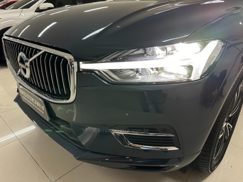 XC60 2.0 T8 MOMENTUM HYBRID GASOLINA 4P AUTOMÁTICO - 2021 - CHARQUEADAS