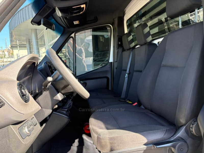 SPRINTER 2.2 CHASSI 416 LONGO TURBO DIESEL 3P MANUAL - 2022 - FARROUPILHA