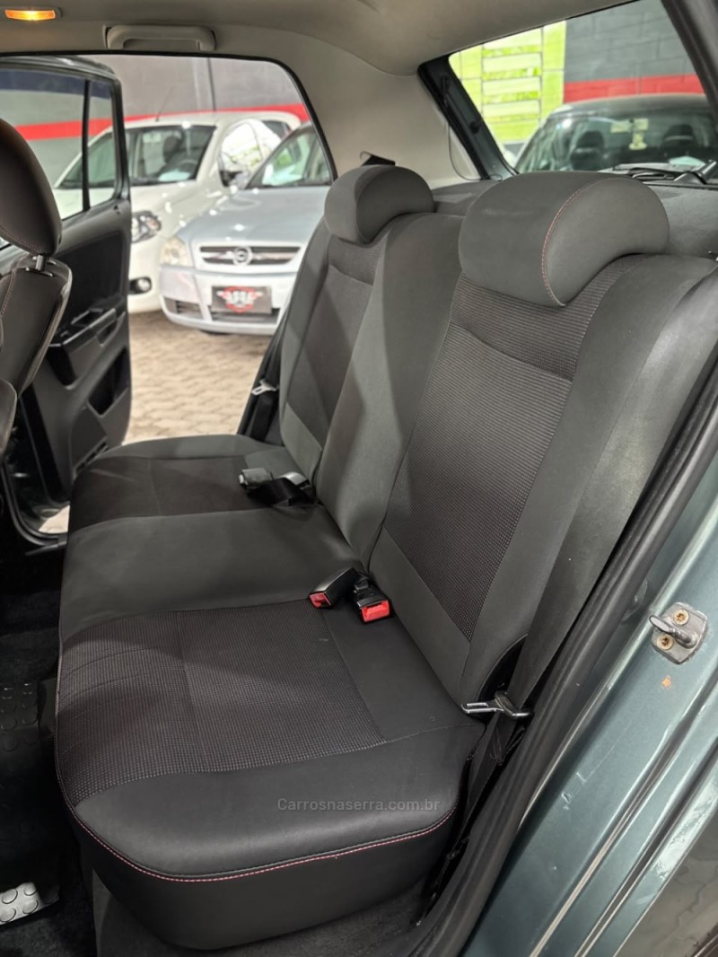 FOX 1.6 MI PRIME 8V FLEX 4P MANUAL - 2011 - HARMONIA