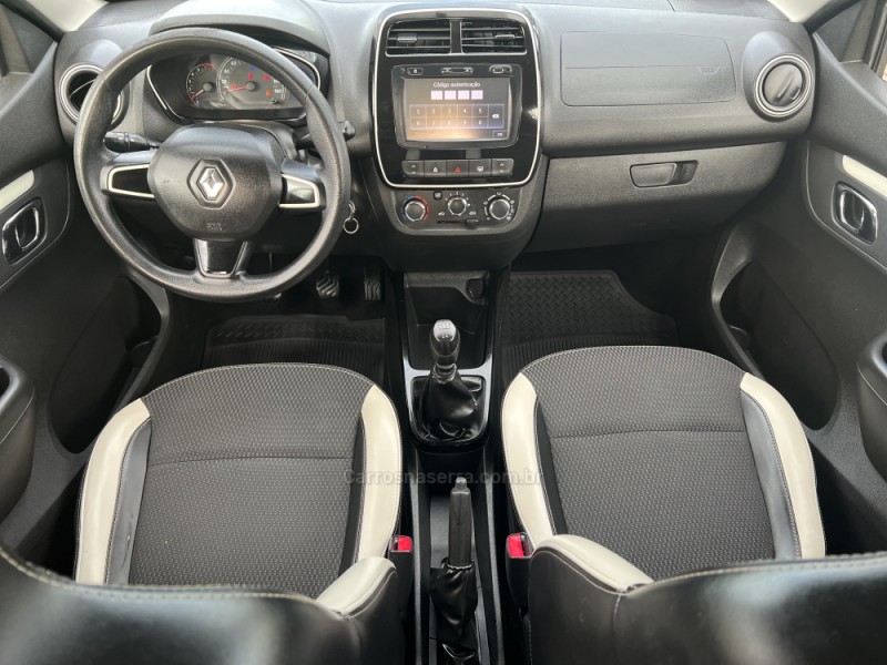 KWID 1.0 12V SCE FLEX INTENSE MANUAL - 2019 - DOIS IRMãOS