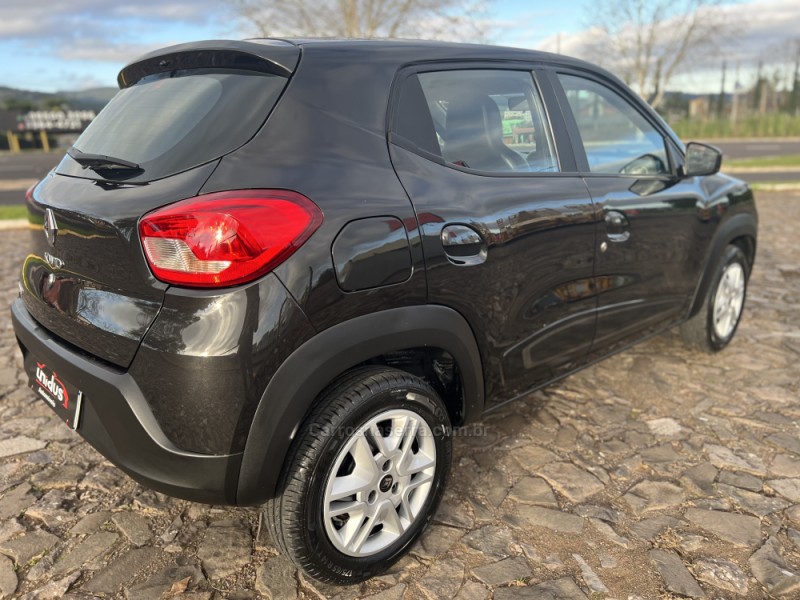 KWID 1.0 12V SCE FLEX INTENSE MANUAL - 2019 - DOIS IRMãOS