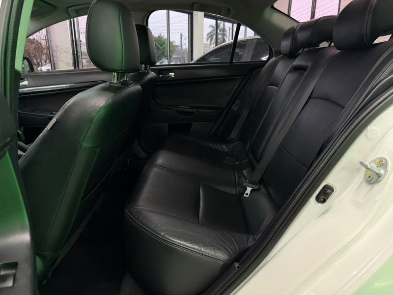 LANCER 2.0 HLE 16V GASOLINA 4P AUTOMÁTICO - 2017 - FELIZ