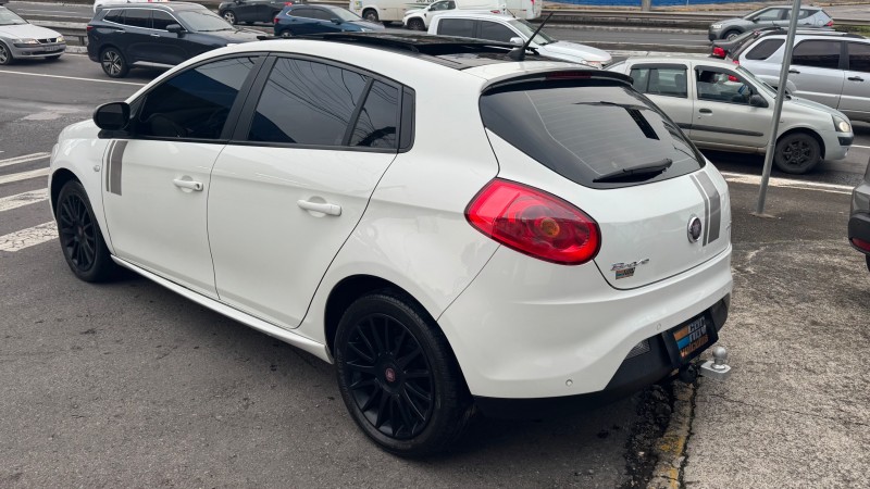 BRAVO 1.8 SPORTING 16V FLEX 4P MANUAL - 2013 - CAXIAS DO SUL