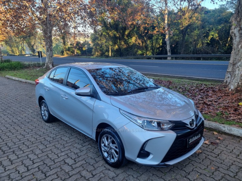 YARIS 1.5 XS SEDAN 16V FLEX 4P AUTOMÁTICO - 2024 - DOIS IRMãOS